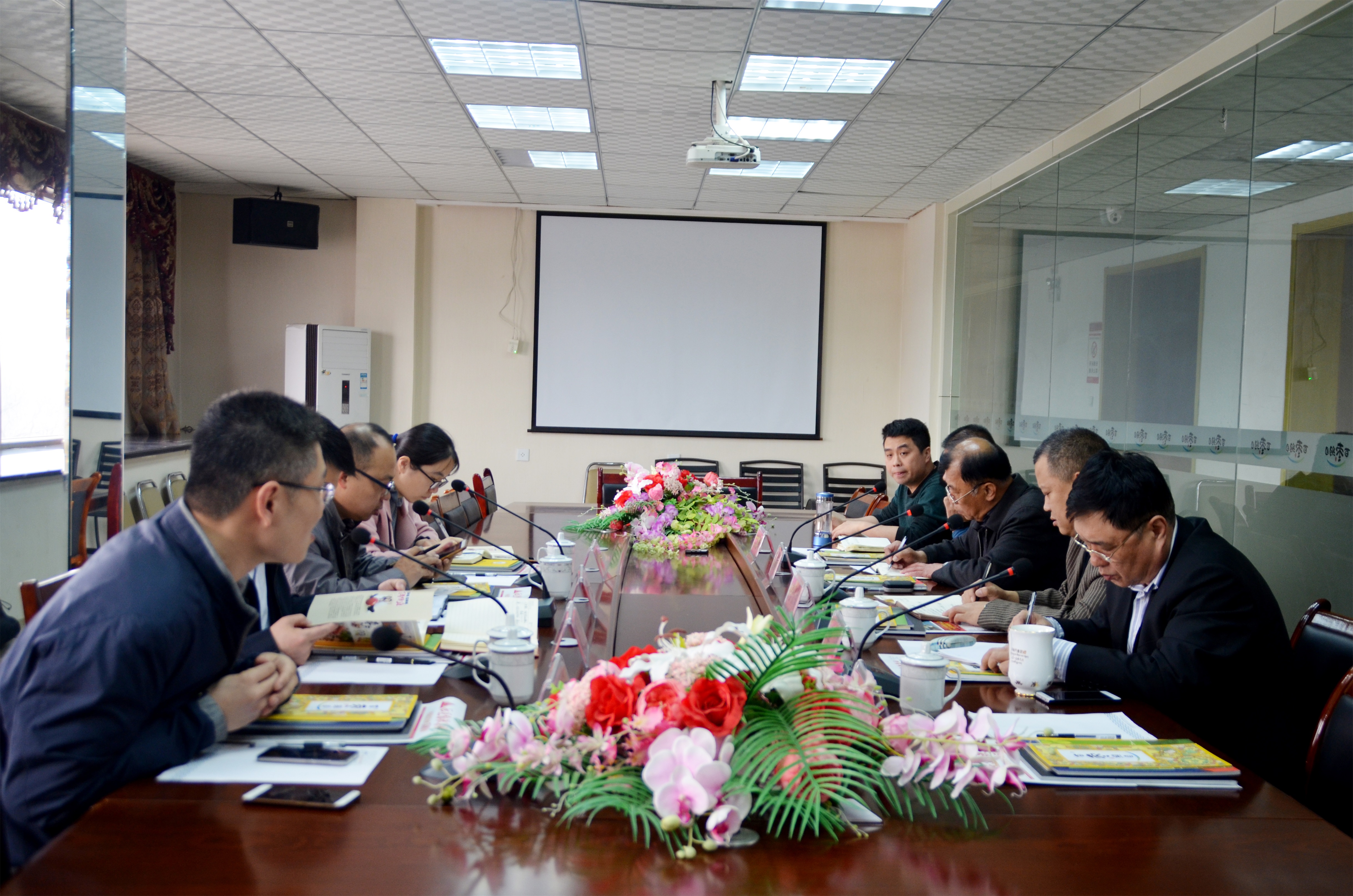 山东省工程咨询院咨询工程师徐军庆一行来恒运能源集团旗下农业企业百枣纲目（集团）考察