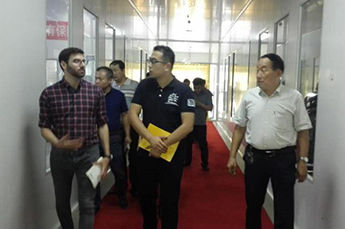 开启发展之旅 共谋多元发展 以色列考察团走进百枣纲目（集团）