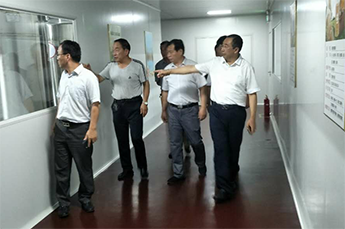 德州市统战部副部长杨会军一行到百枣纲目（集团）旗下酵亿公司参观