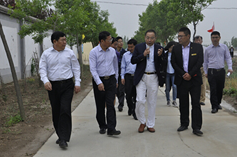 中国农业部渔业渔政管理局张显良一行到清洋湖考察调研