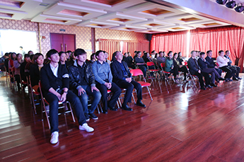 浓情感恩节 跃动感恩心 恒运能源集团举办感恩活动