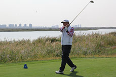 恒运能源集团三友高尔夫球队第六站巡回赛在天津市中新生态城国际乡村俱乐部举行