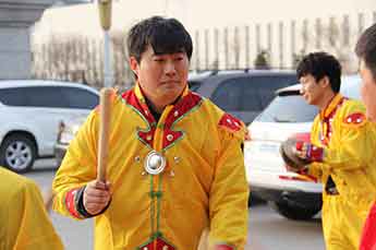 恒运能源集团正月十五秧歌热舞闹元宵