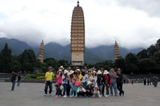 游云南山水 感民俗文化——恒运能源集团组织员工赴云南旅游