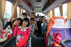 游云南山水 感民俗文化——恒运能源集团组织员工赴云南旅游