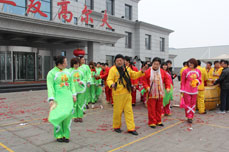 庆元宵佳节 展恒运风采